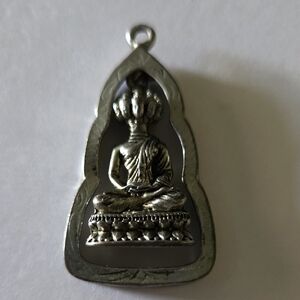 🔥VINTAGE Buddha Pendant🔥